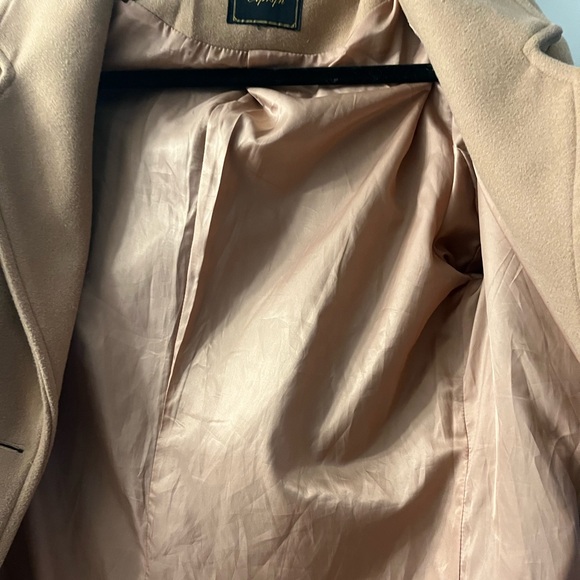 Camel color trench coat - Picture 3 of 5